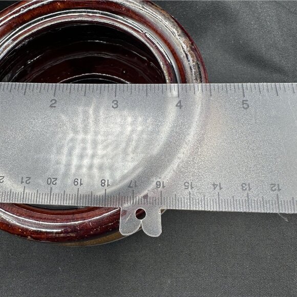 Vtg Brown Onion Soup Crocks Set Of 2 With Lids & Rattan Trivets - Picture 6 of 9